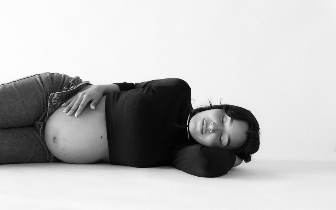 The Best Sleeping Positions When Pregnant